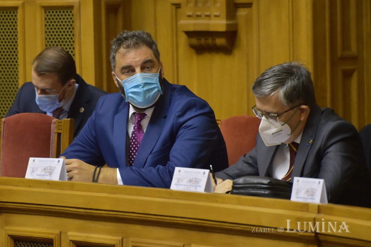 Simpozion dedicat pastorației românilor din diasporă la Palatul Patriarhiei 195910