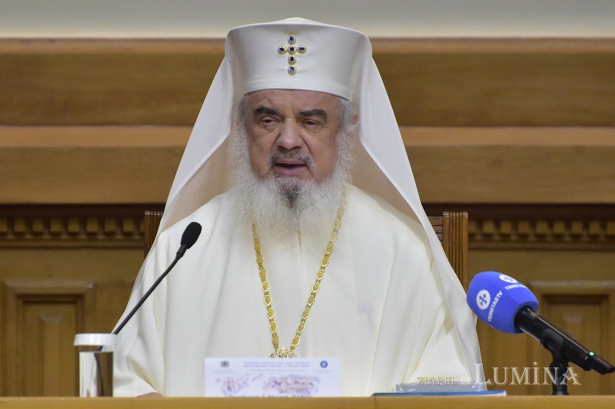 Simpozion dedicat pastorației românilor din diasporă la Palatul Patriarhiei 195917