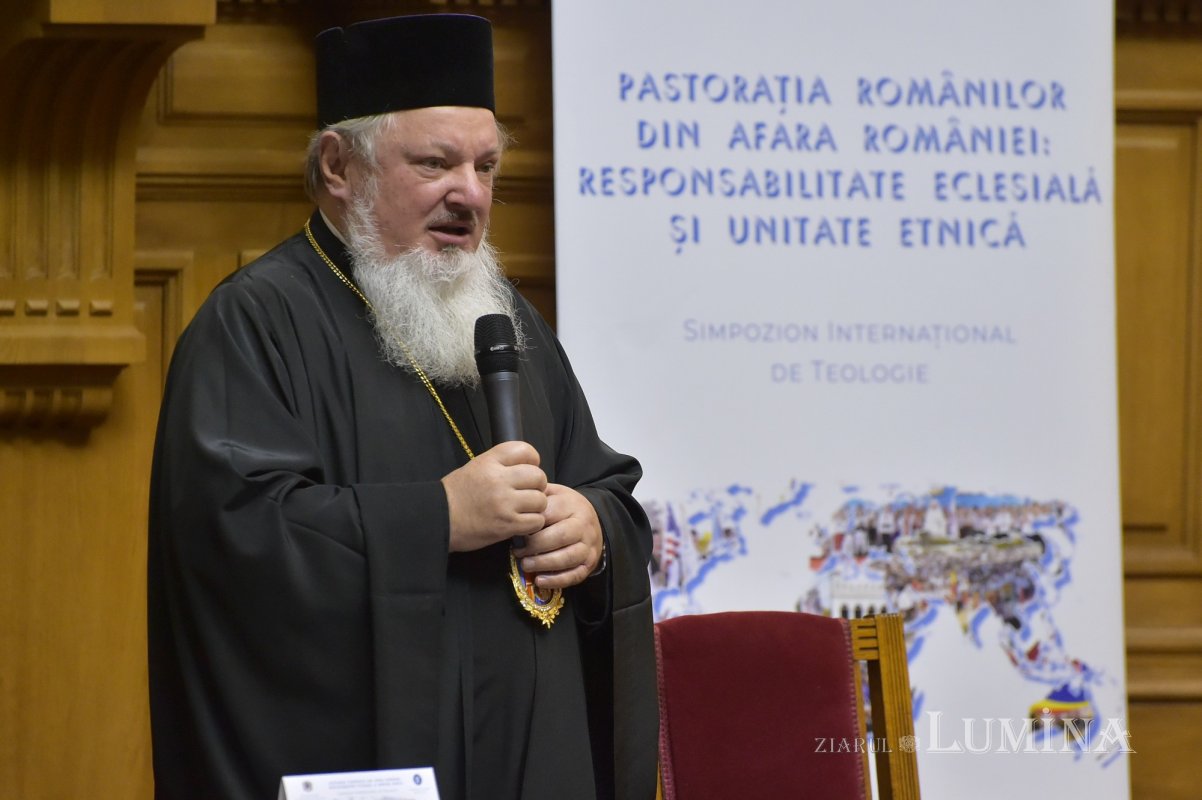 Simpozion dedicat pastorației românilor din diasporă la Palatul Patriarhiei 195918