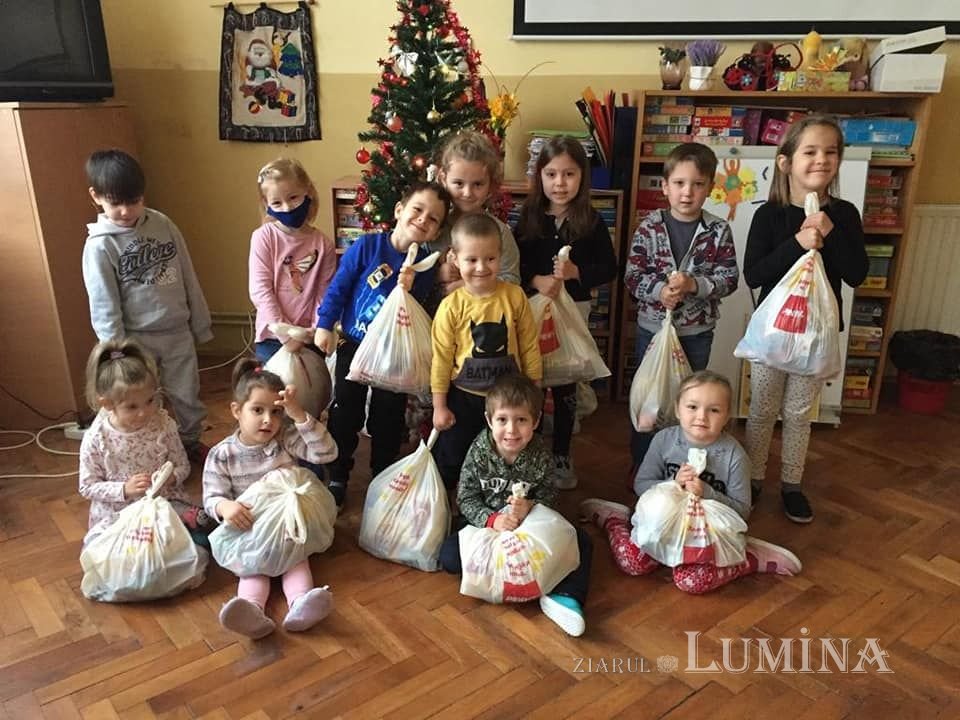 „Dar de la Sfântul Nicolae” pentru 1.300 de copii din România, Kenya şi Rwanda 196061