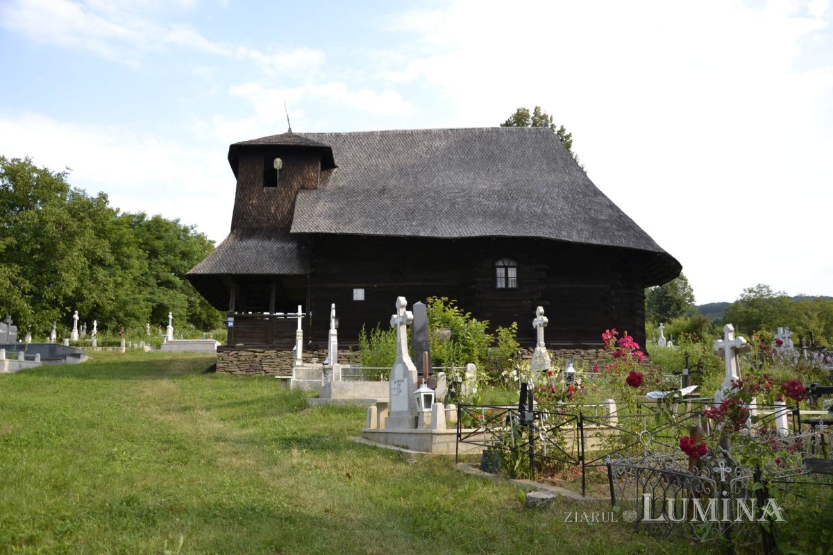 Inventarierea bisericilor de lemn tinde să devină un efort naţional 195976