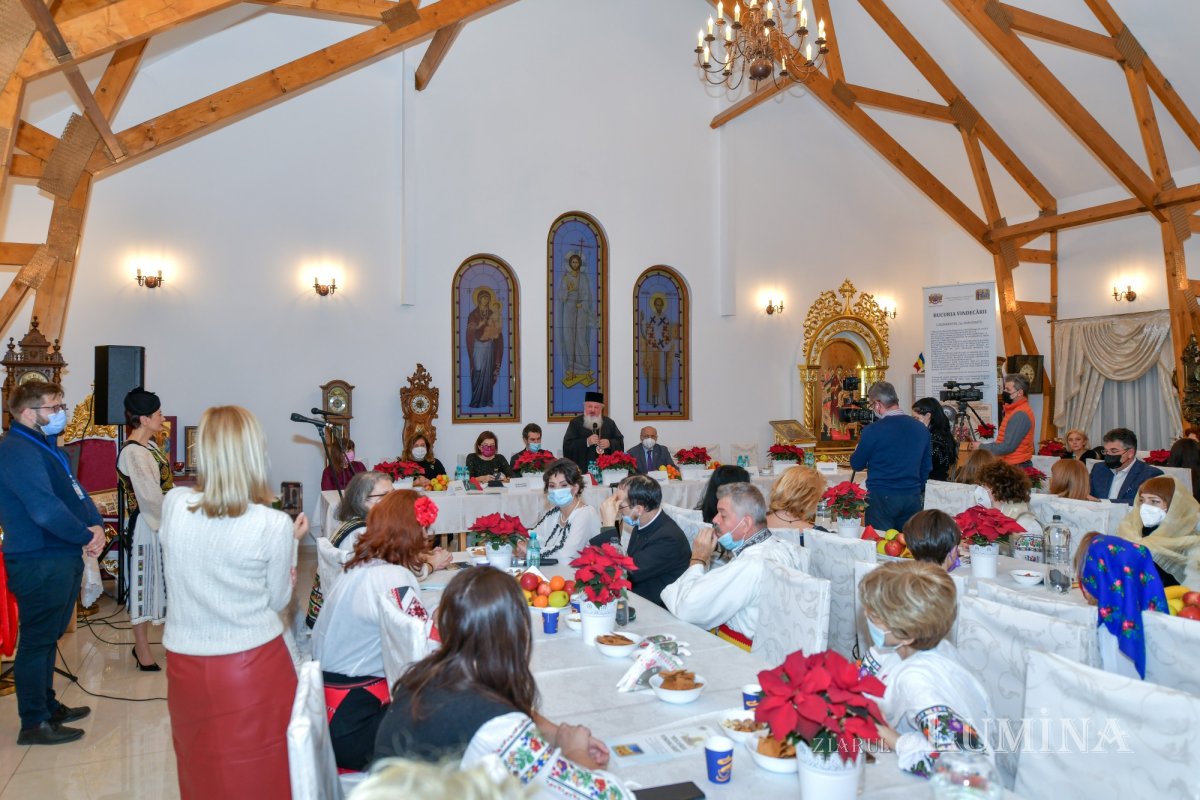 Conferinţa „Bucuria vindecării. Ştiinţă şi credinţă” la Paraclisul Catedralei Naţionale 196477
