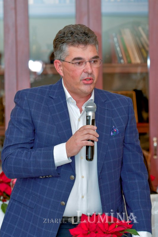 Conferinţa „Bucuria vindecării. Ştiinţă şi credinţă” la Paraclisul Catedralei Naţionale 196578