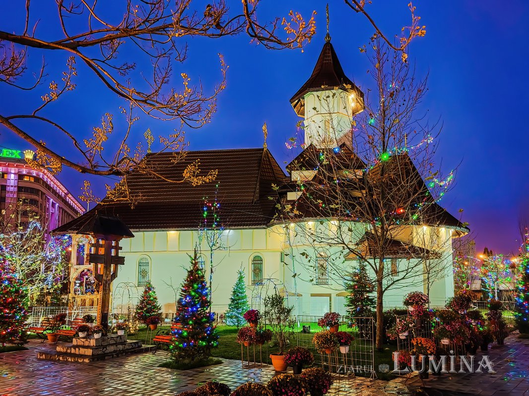 Conferinţa „Bucuria vindecării. Ştiinţă şi credinţă” la Paraclisul Catedralei Naţionale 196586