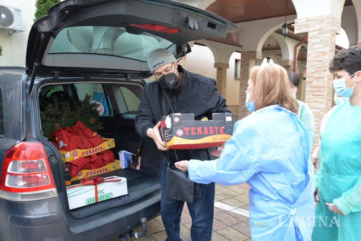 Daruri oferite beneficiarilor Centrului „Sfântul Nectarie” din București 197070