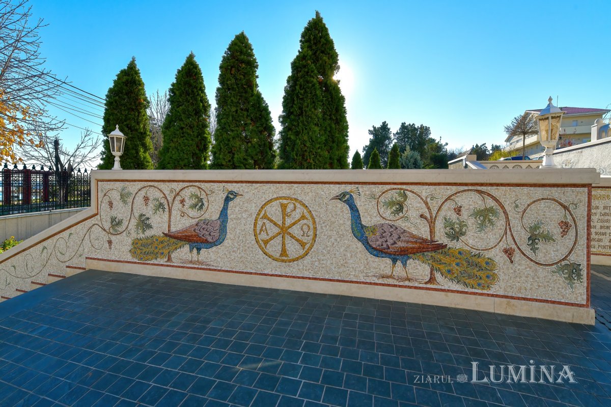 Frumuseţea creaţiei zugrăvită în mozaicurile unei stavropighii patriarhale 196999