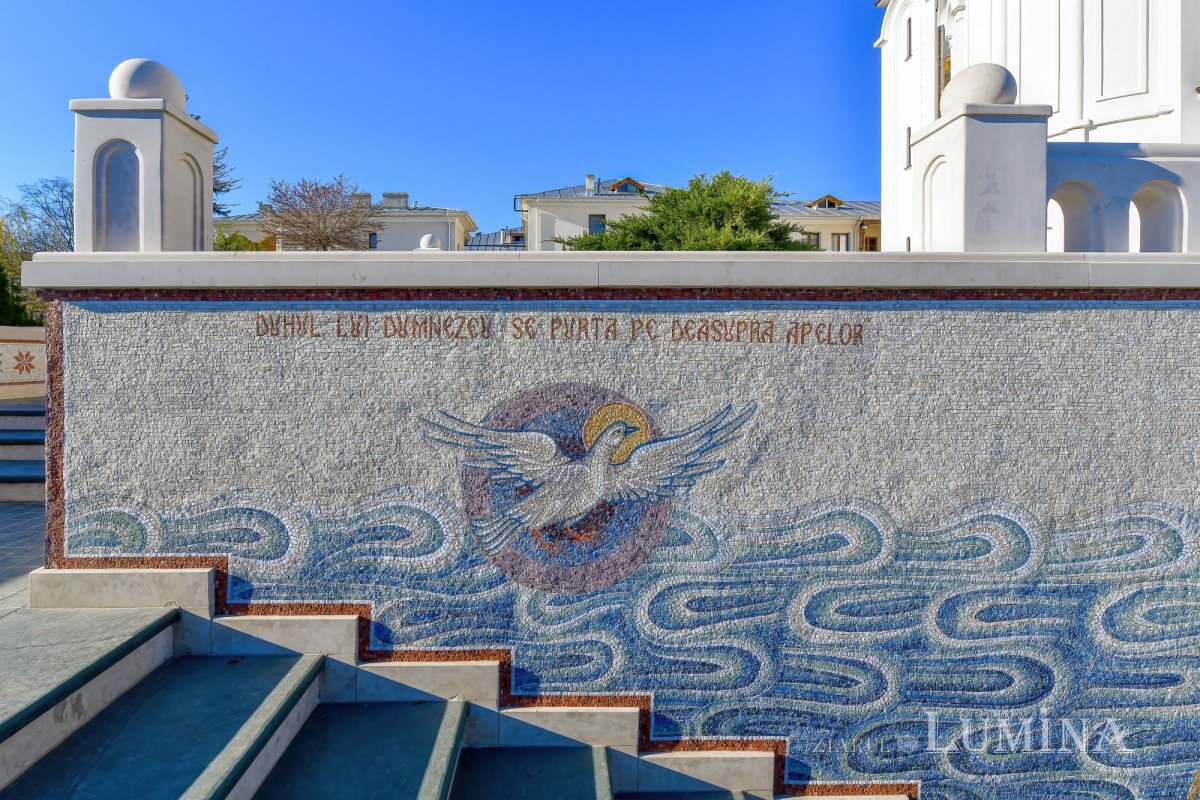 Frumuseţea creaţiei zugrăvită în mozaicurile unei stavropighii patriarhale 197010