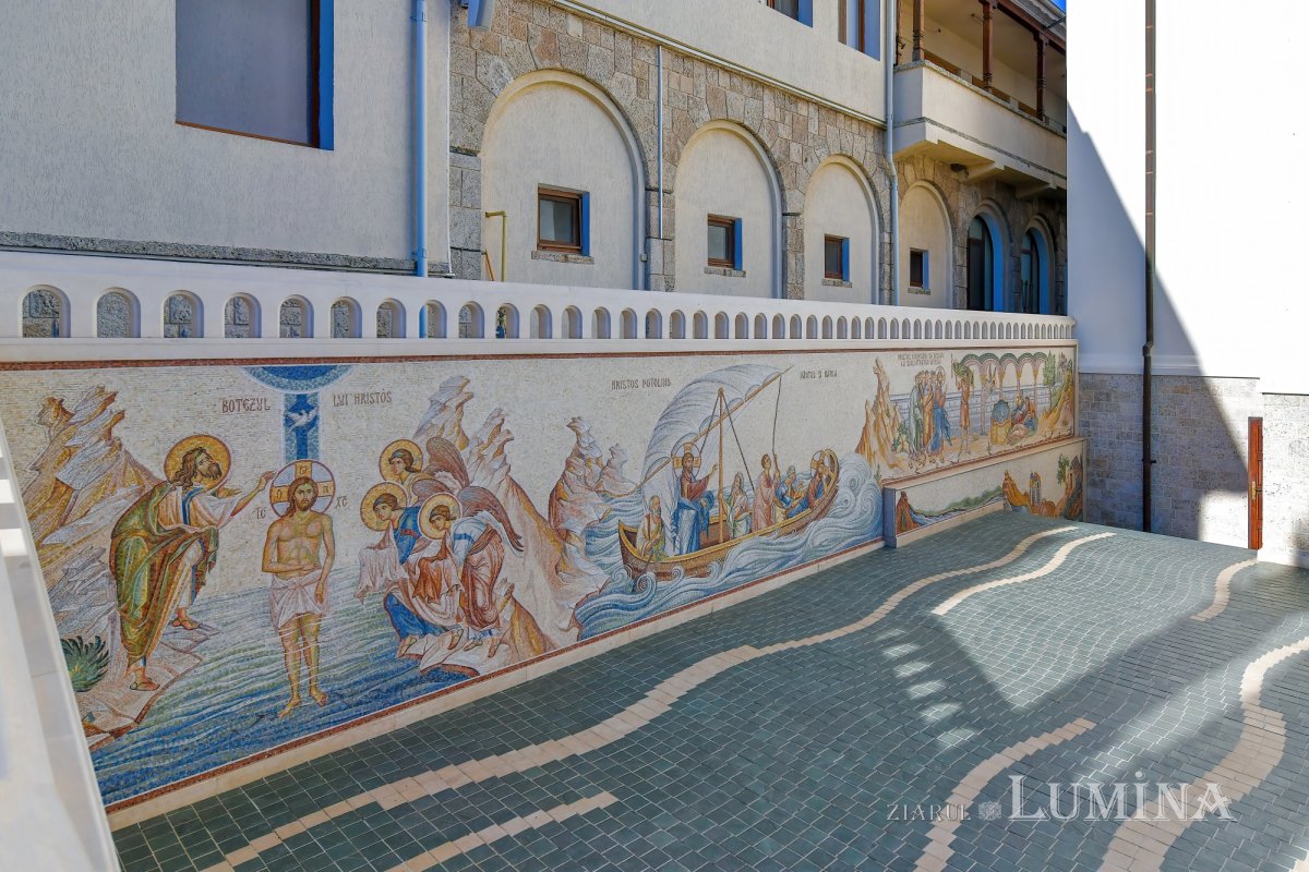 Frumuseţea creaţiei zugrăvită în mozaicurile unei stavropighii patriarhale 197045