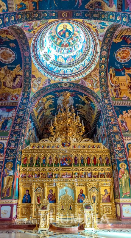 Frumuseţea creaţiei zugrăvită în mozaicurile unei stavropighii patriarhale 197061