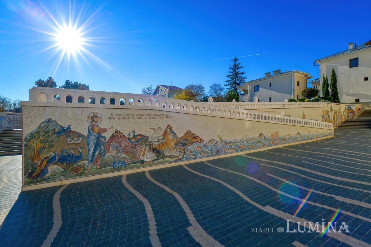 Frumuseţea creaţiei zugrăvită în mozaicurile unei stavropighii patriarhale 197062