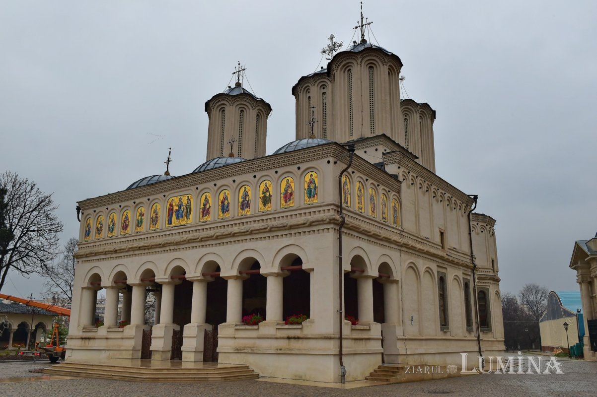 Patriarhul României și-a sărbătorit sfântul ocrotitor 197182
