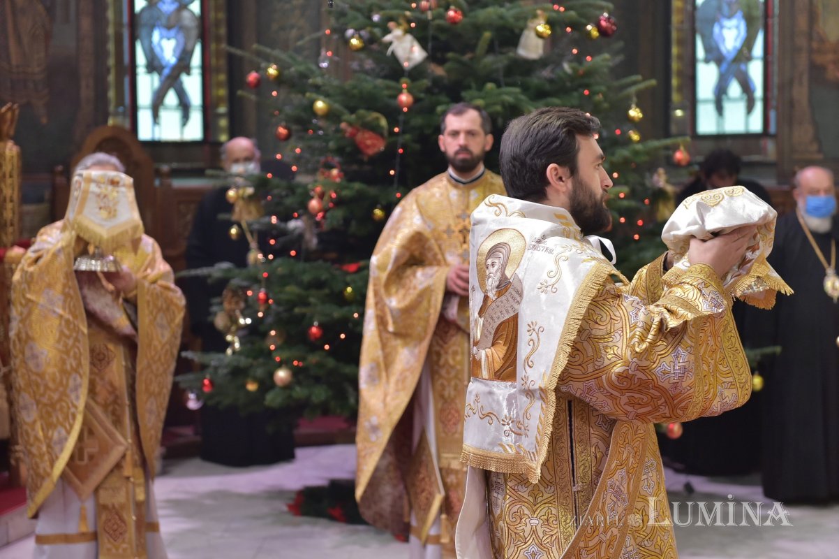 Patriarhul României și-a sărbătorit sfântul ocrotitor 197190