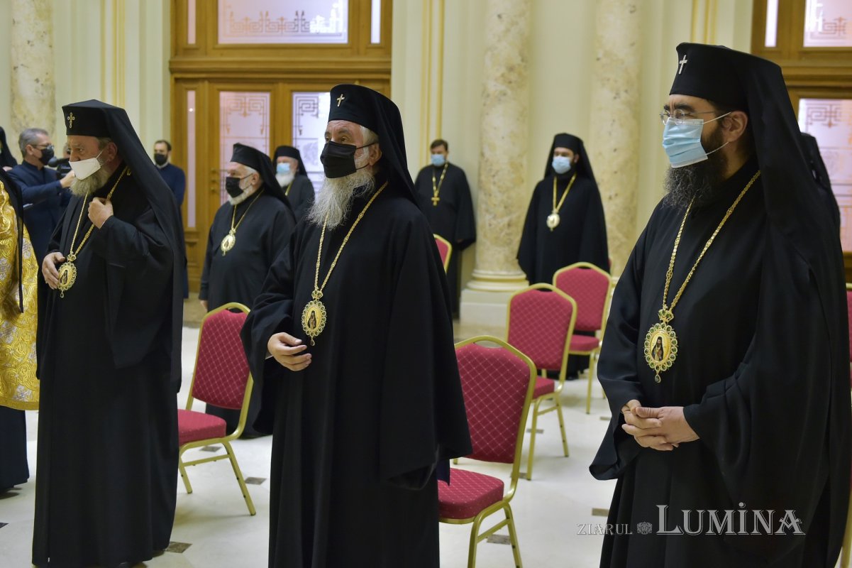 Patriarhul României și-a sărbătorit sfântul ocrotitor 197199
