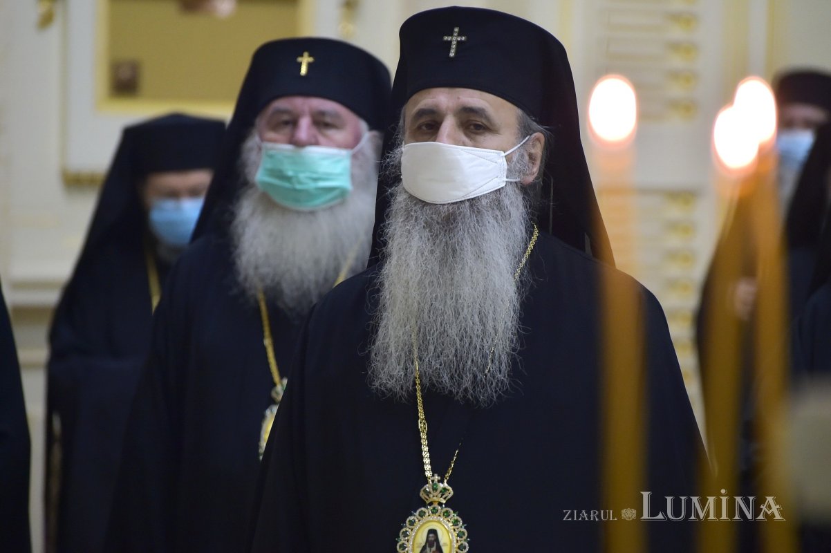 Patriarhul României și-a sărbătorit sfântul ocrotitor 197205