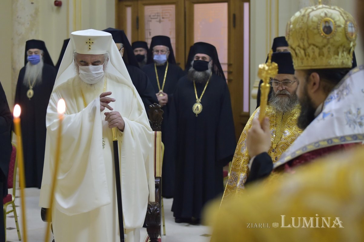 Patriarhul României și-a sărbătorit sfântul ocrotitor 197206