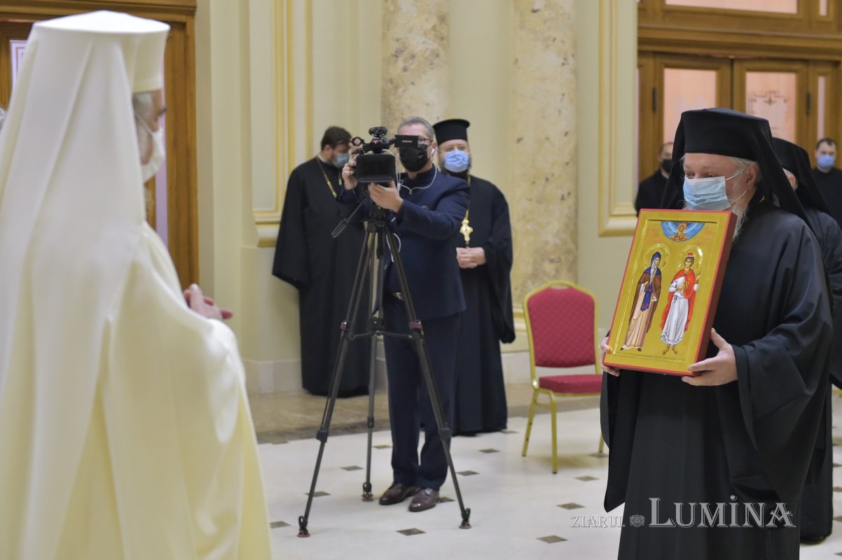 Patriarhul României și-a sărbătorit sfântul ocrotitor 197213