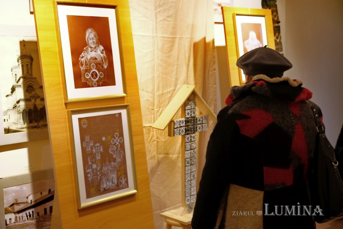 Vernisajul expoziției „Închinare Sfintei Cruci” la muzeul Mănăstirii Antim 197313