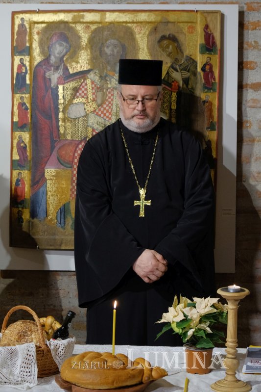 Vernisajul expoziției „Închinare Sfintei Cruci” la muzeul Mănăstirii Antim 197328
