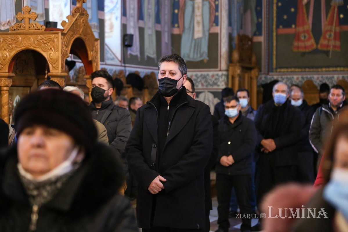 Slujire arhierească la Mănăstirea Brâncoveanu de la Sâmbăta de Sus 197458