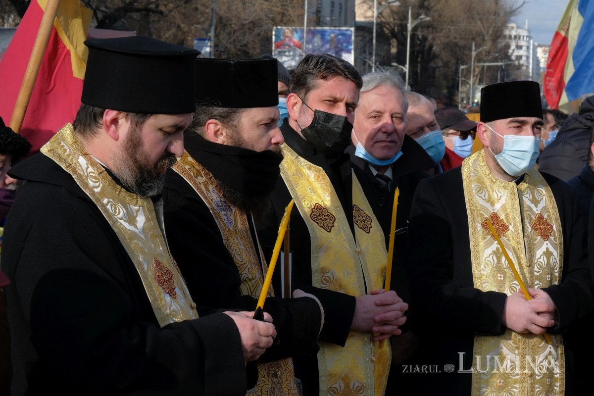 Martirii din decembrie 1989 au fost pomeniți și în Piața Universității 197820