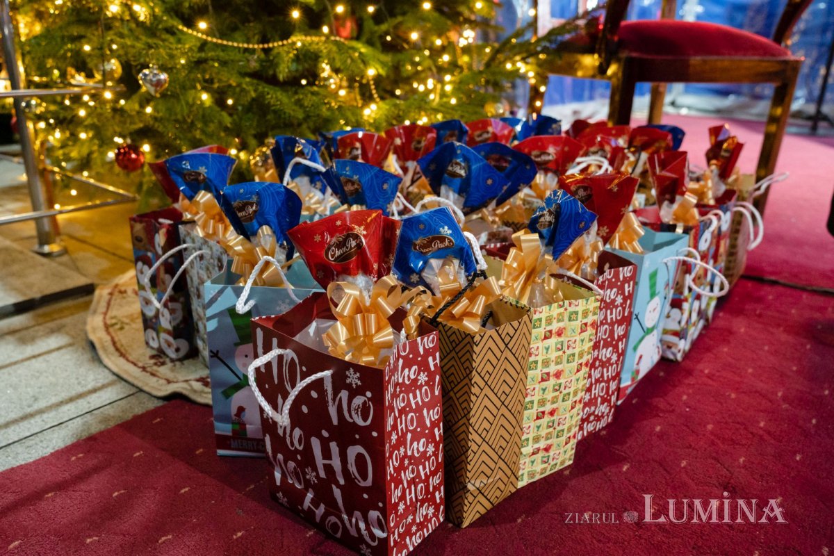 Nașterea Domnului vestită prin colind la Biserica „Sfântul Anton”-Curtea Veche 197895