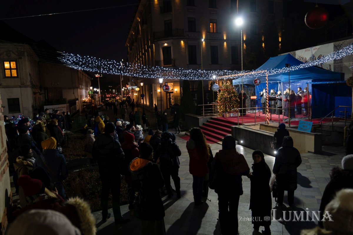 Nașterea Domnului vestită prin colind la Biserica „Sfântul Anton”-Curtea Veche 197901
