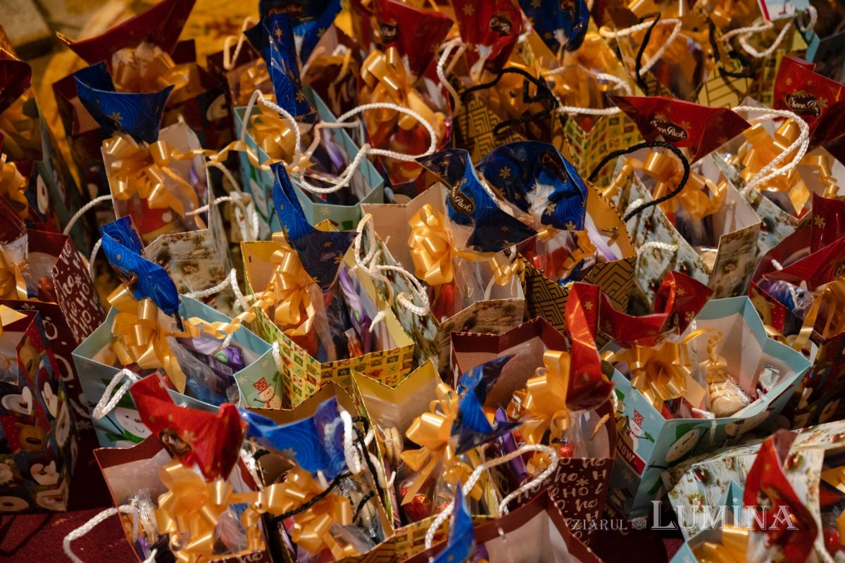 Nașterea Domnului vestită prin colind la Biserica „Sfântul Anton”-Curtea Veche 197927