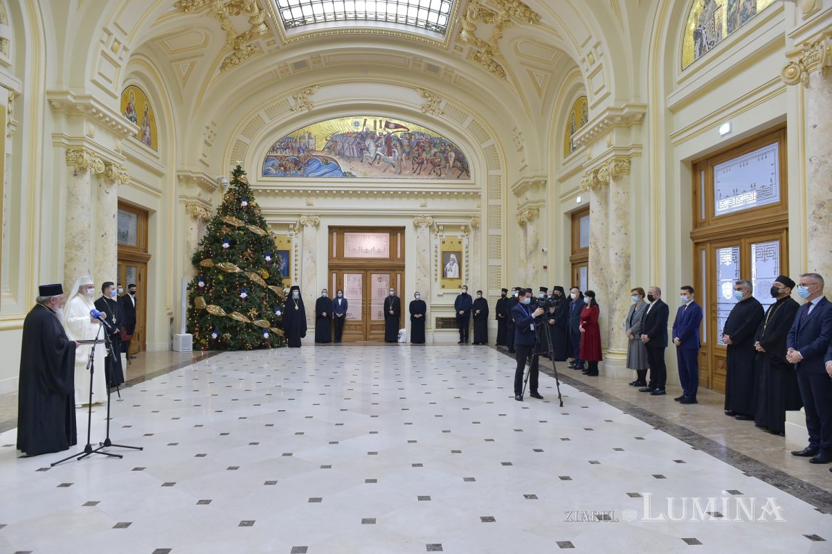 Recunoștință personalităților care au evidențiat lucrarea Bisericii în diasporă 198025