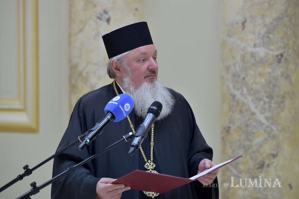 Recunoștință personalităților care au evidențiat lucrarea Bisericii în diasporă 198030