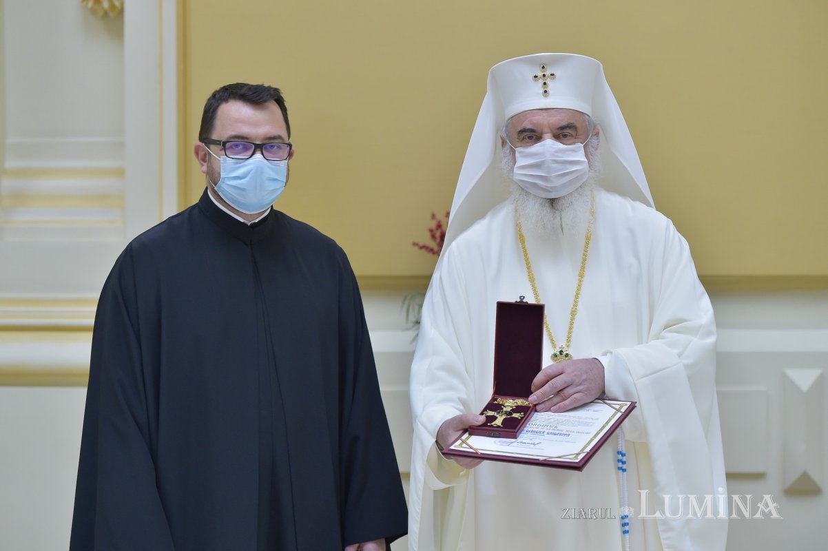 Recunoștință personalităților care au evidențiat lucrarea Bisericii în diasporă 198036