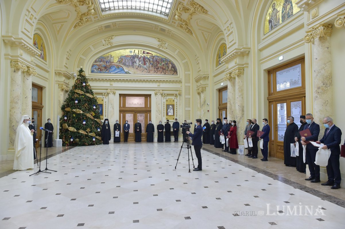Recunoștință personalităților care au evidențiat lucrarea Bisericii în diasporă 198049