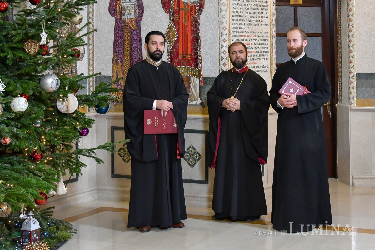 Vestirea tradițională a Nașterii Domnului la Reședința Patriarhală 198260