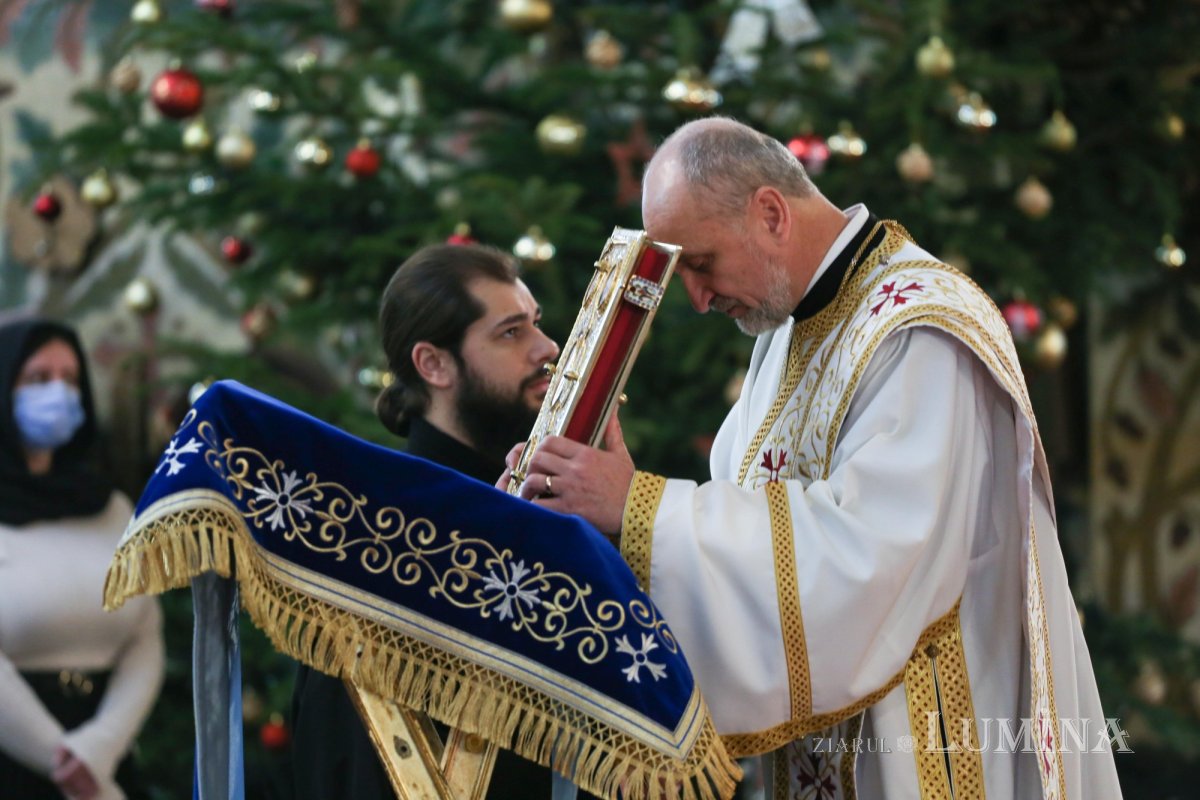 Praznicul Naşterii Domnului la Catedrala Mitropolitană din Sibiu 198381