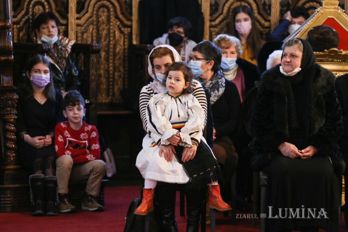Praznicul Naşterii Domnului la Catedrala Mitropolitană din Sibiu 198401