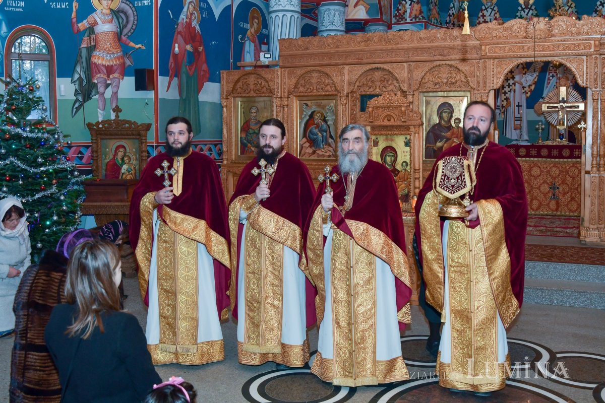Binecuvântarea Patriarhului României pentru credincioșii din Urlați 198656