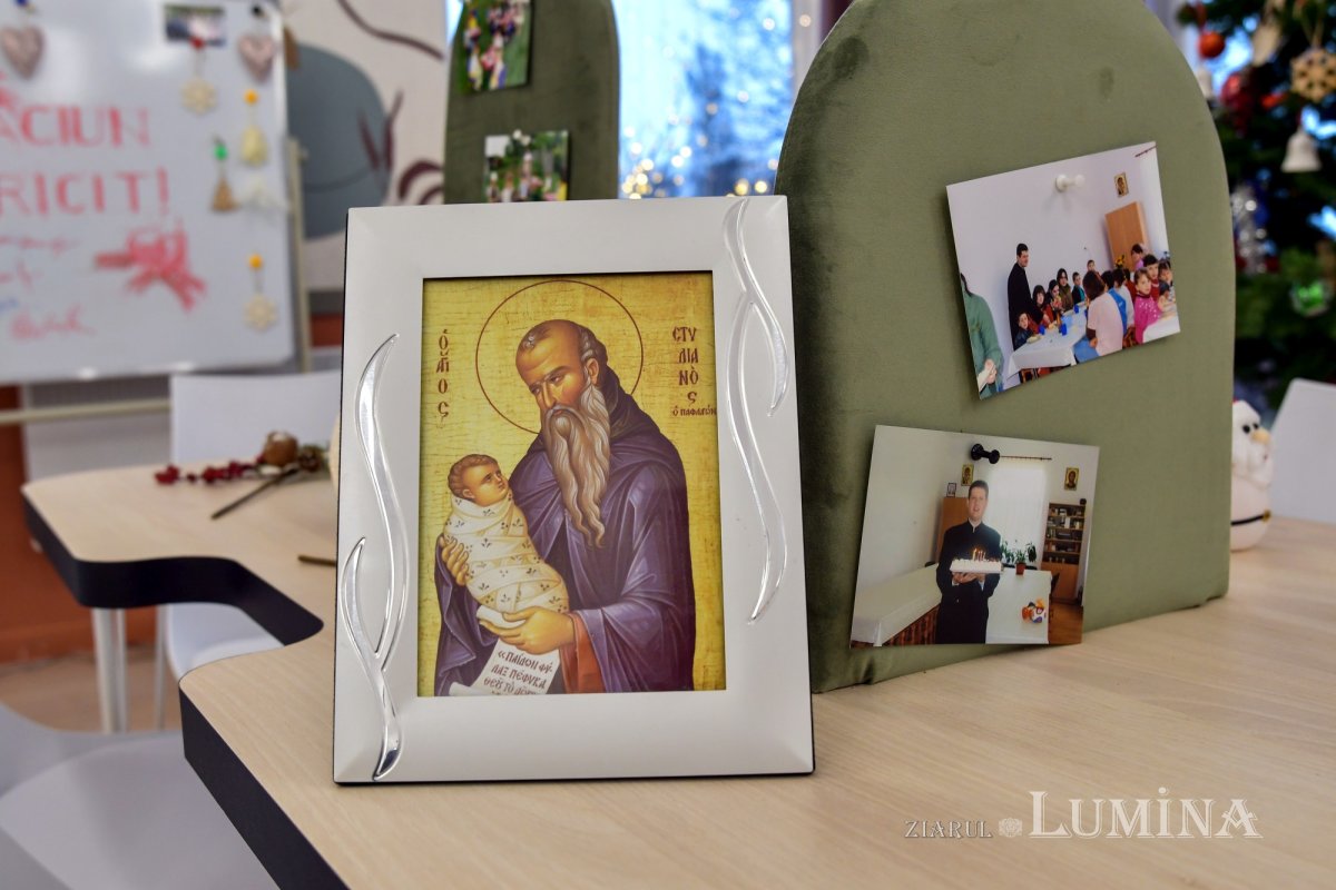 Binecuvântarea Patriarhului României pentru credincioșii din Urlați 198674