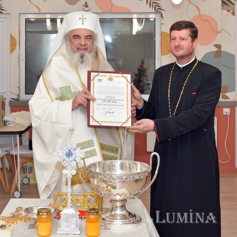 Binecuvântarea Patriarhului României pentru credincioșii din Urlați 198685