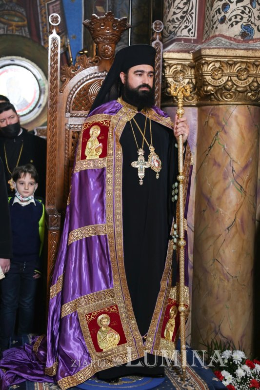 A fost întronizat noul Episcop al Devei şi Hunedoarei 198579