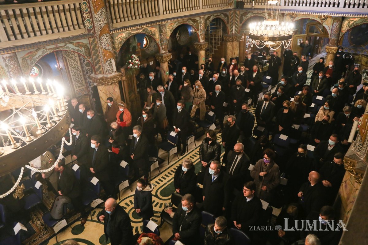 A fost întronizat noul Episcop al Devei şi Hunedoarei 198617