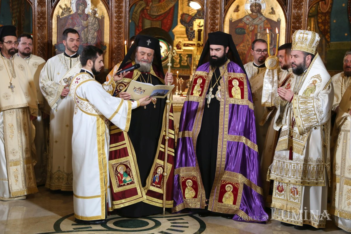 A fost întronizat noul Episcop al Devei şi Hunedoarei 198637