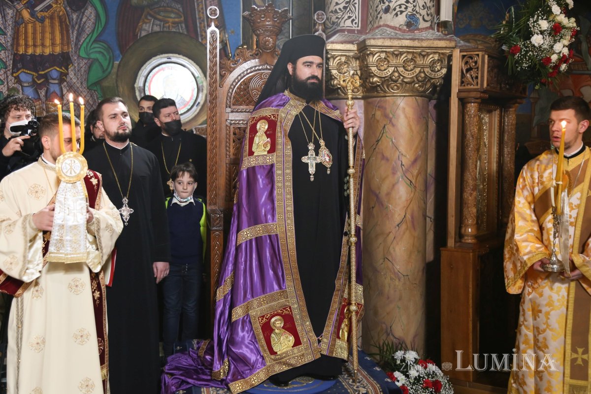 A fost întronizat noul Episcop al Devei şi Hunedoarei 198643