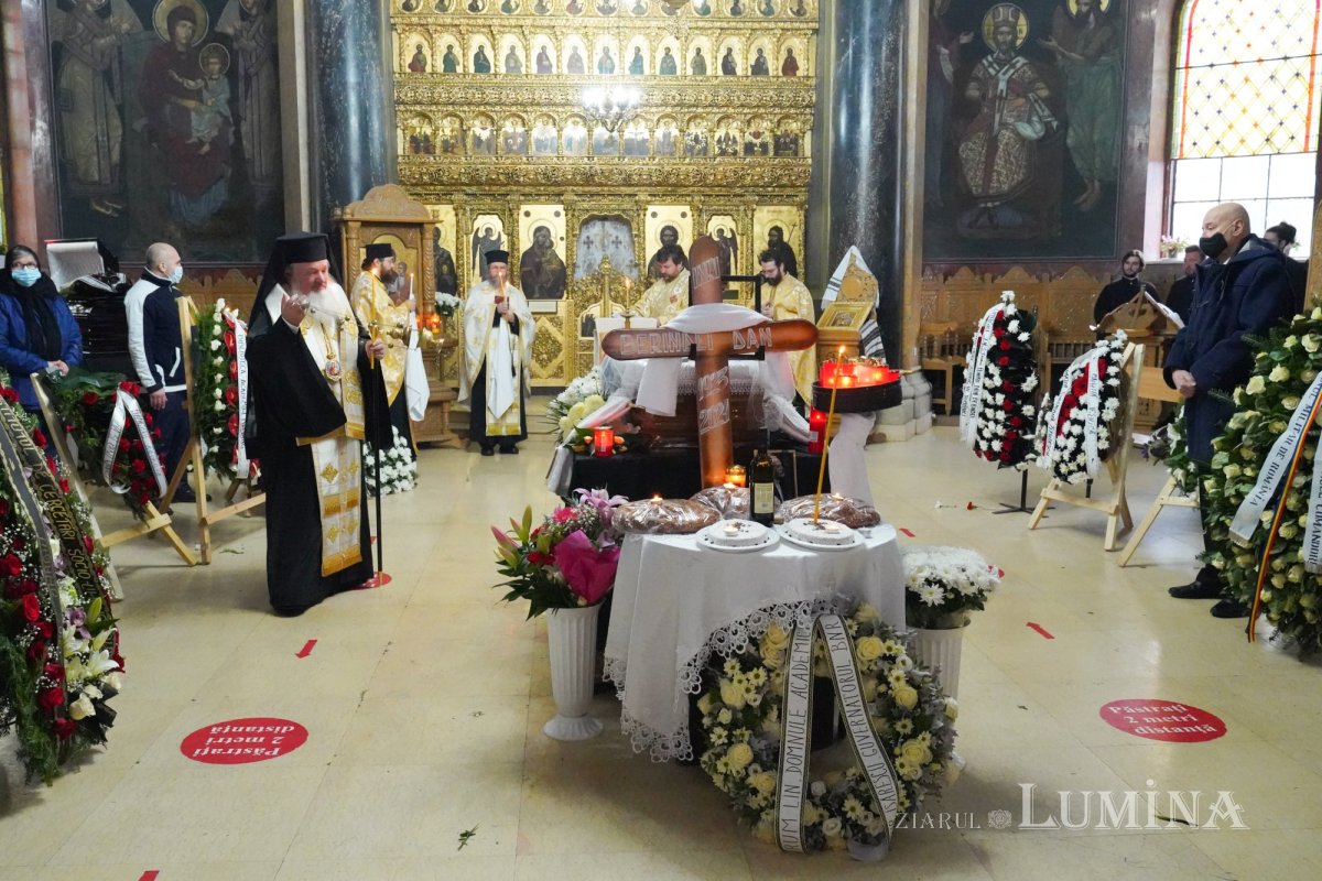 Academicianul Dan Berindei (1923-2021) - un ilustru savant al istoriografiei românești 198842