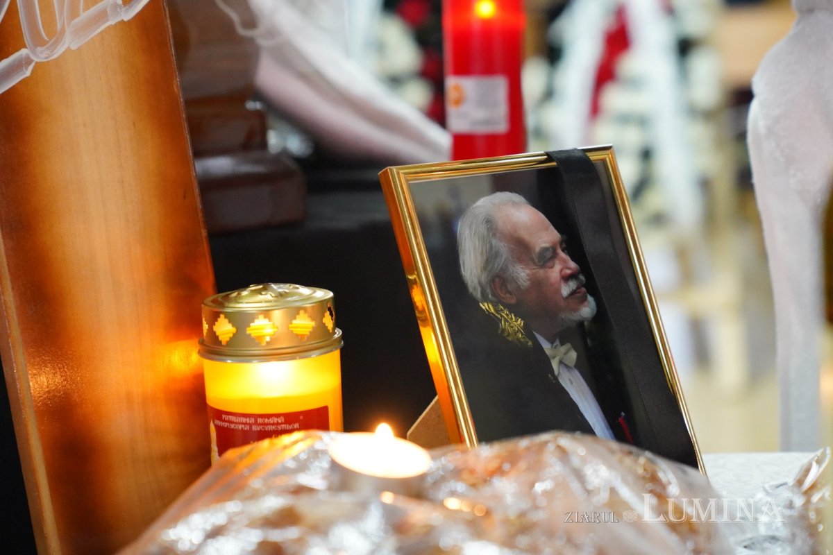 Academicianul Dan Berindei a fost condus pe ultimul drum 198875