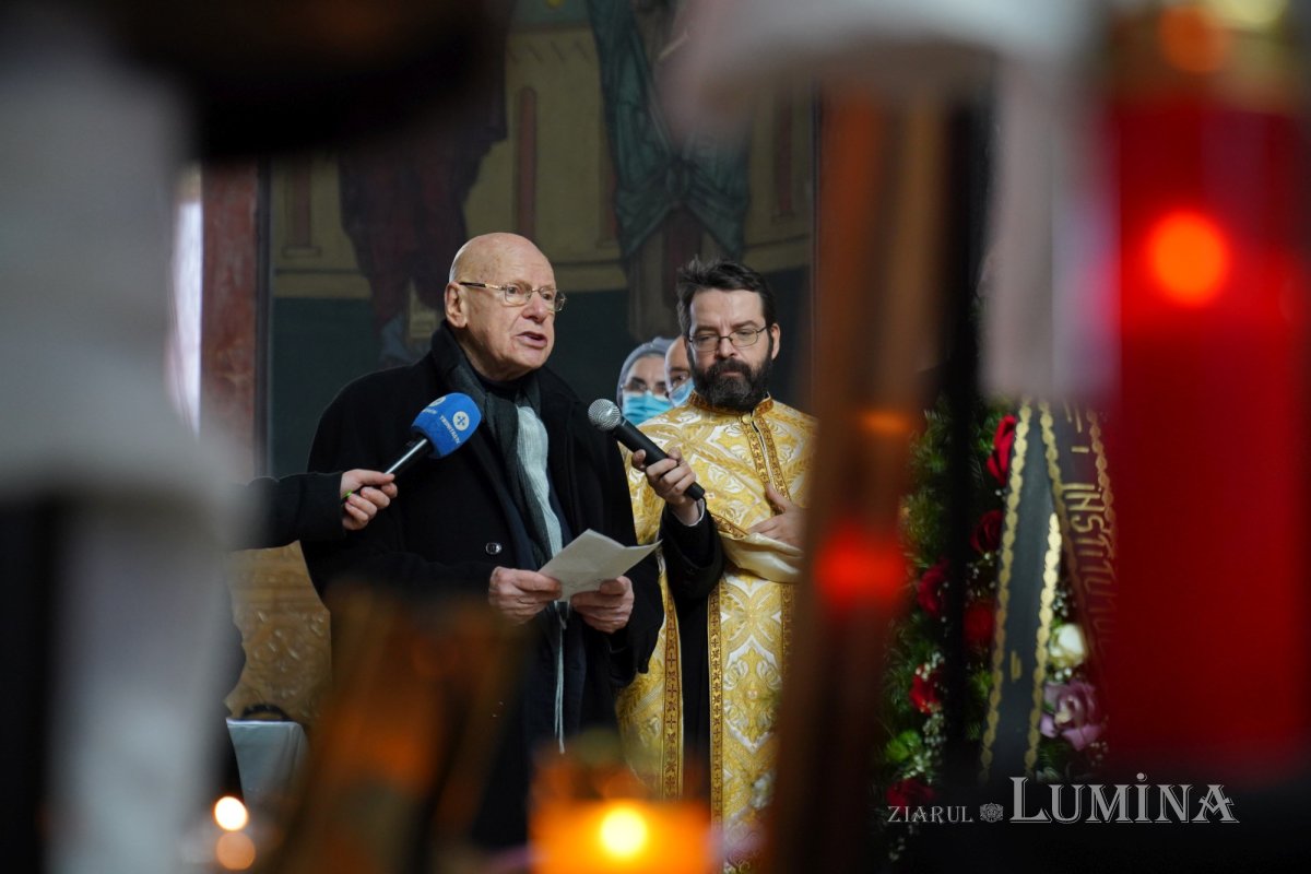 Academicianul Dan Berindei a fost condus pe ultimul drum 198891