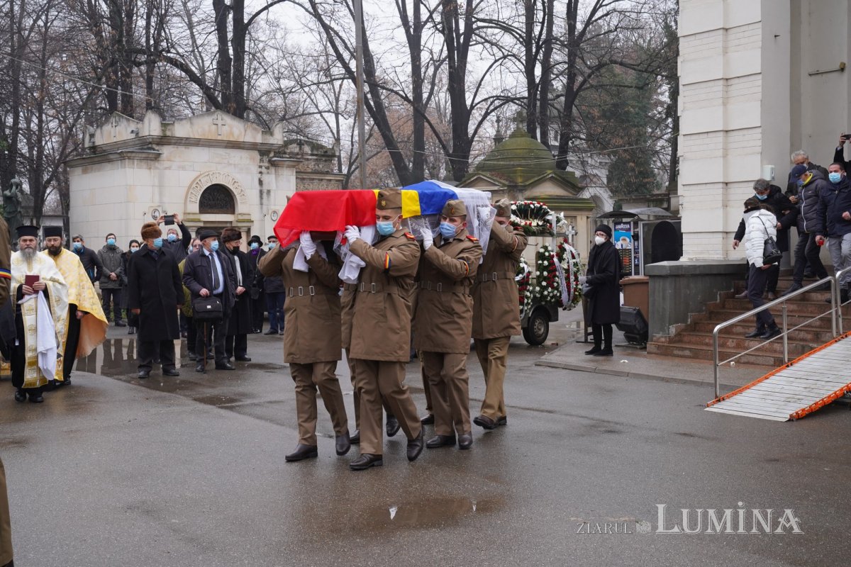 Academicianul Dan Berindei a fost condus pe ultimul drum 198898