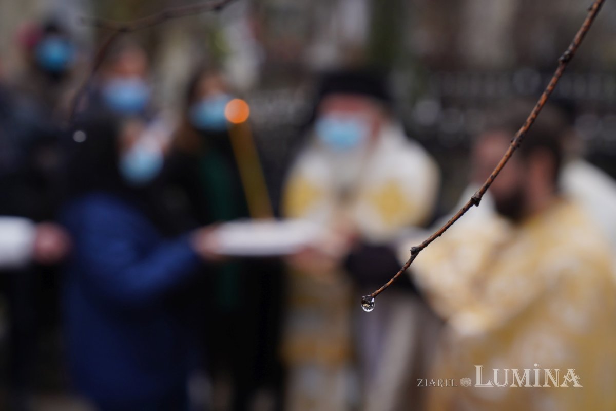 Academicianul Dan Berindei a fost condus pe ultimul drum 198903