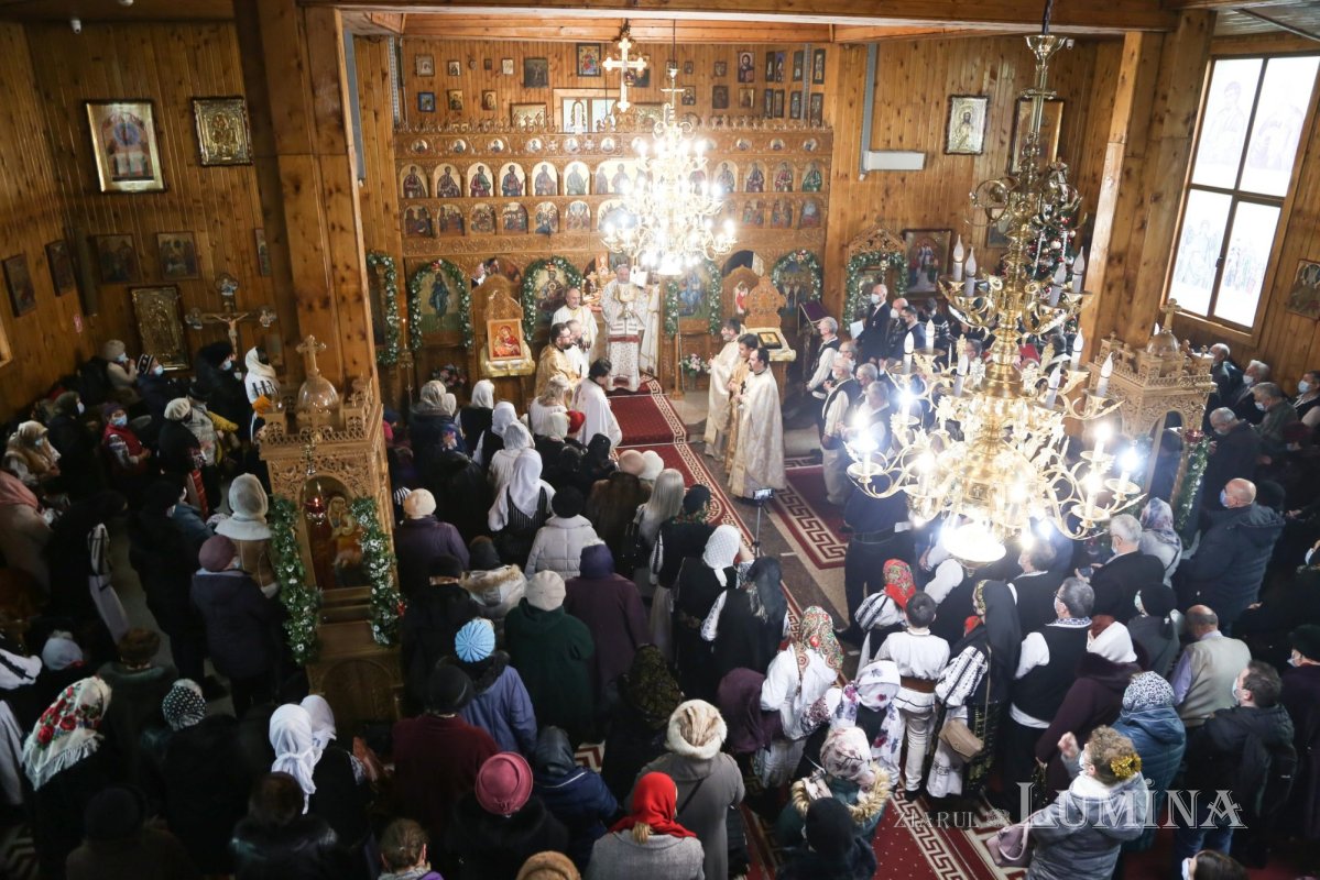 Prăznuirea Sfântului Arhidiacon Ștefan la Brașov 198805