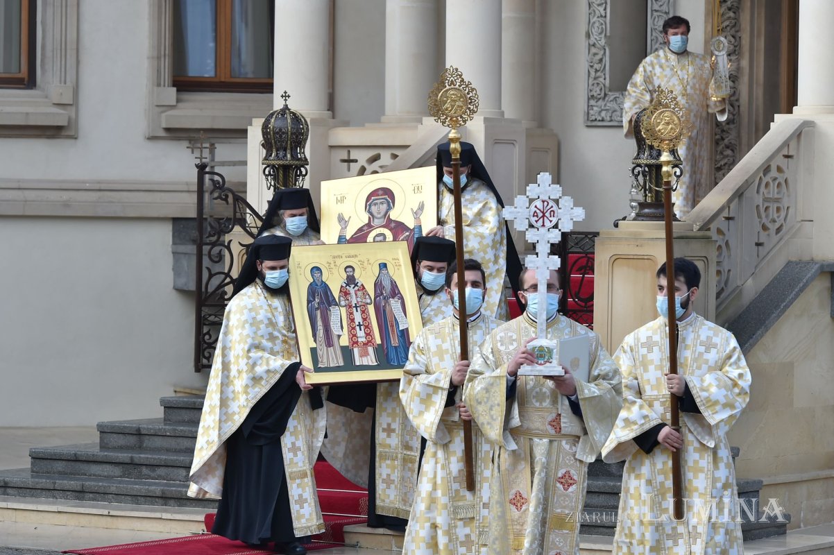 Rugăciune și binecuvântare la început de an la Catedrala Patriarhală 199288