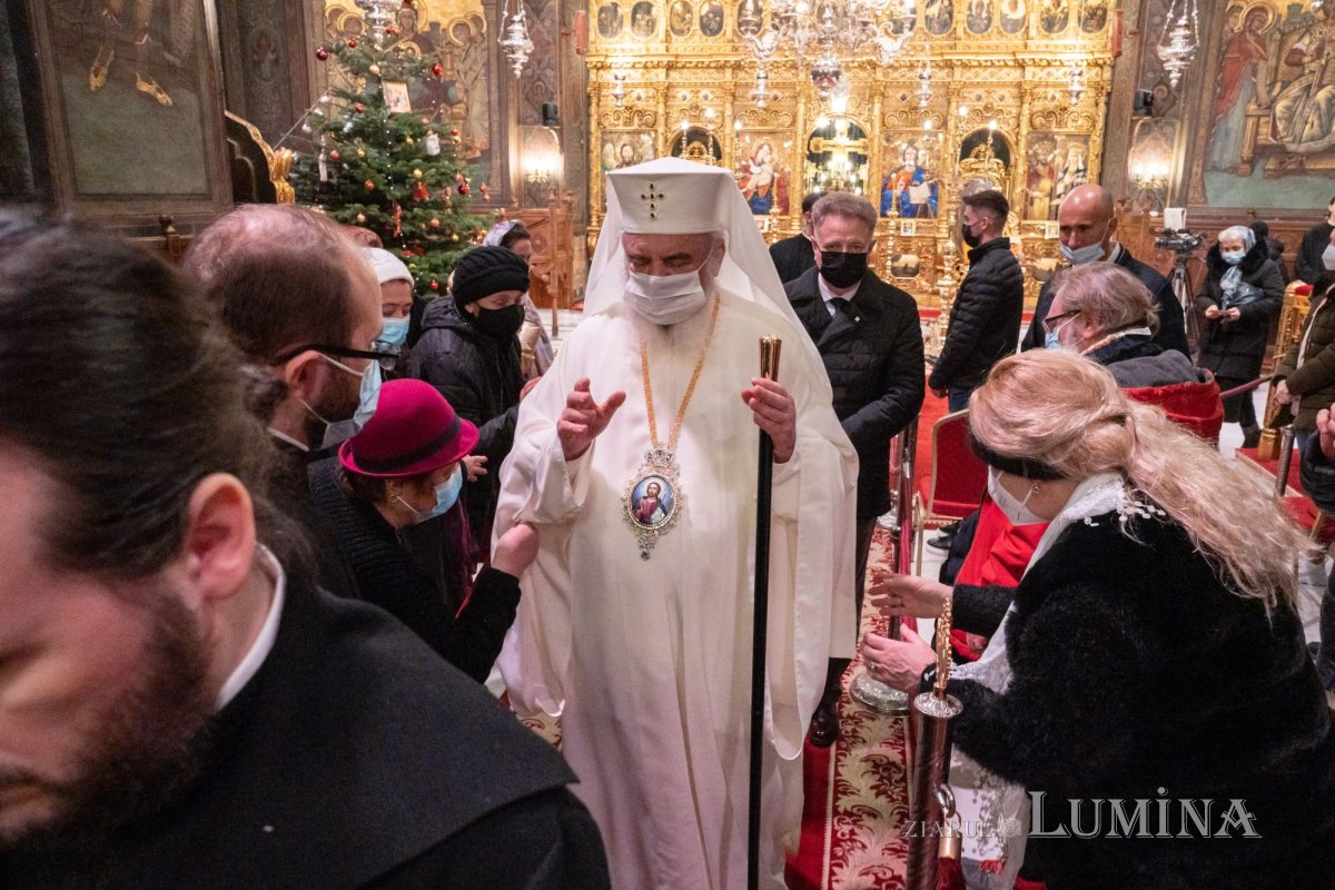 Slujba din noaptea trecerii dintre ani la Catedrala Patriarhală 199464