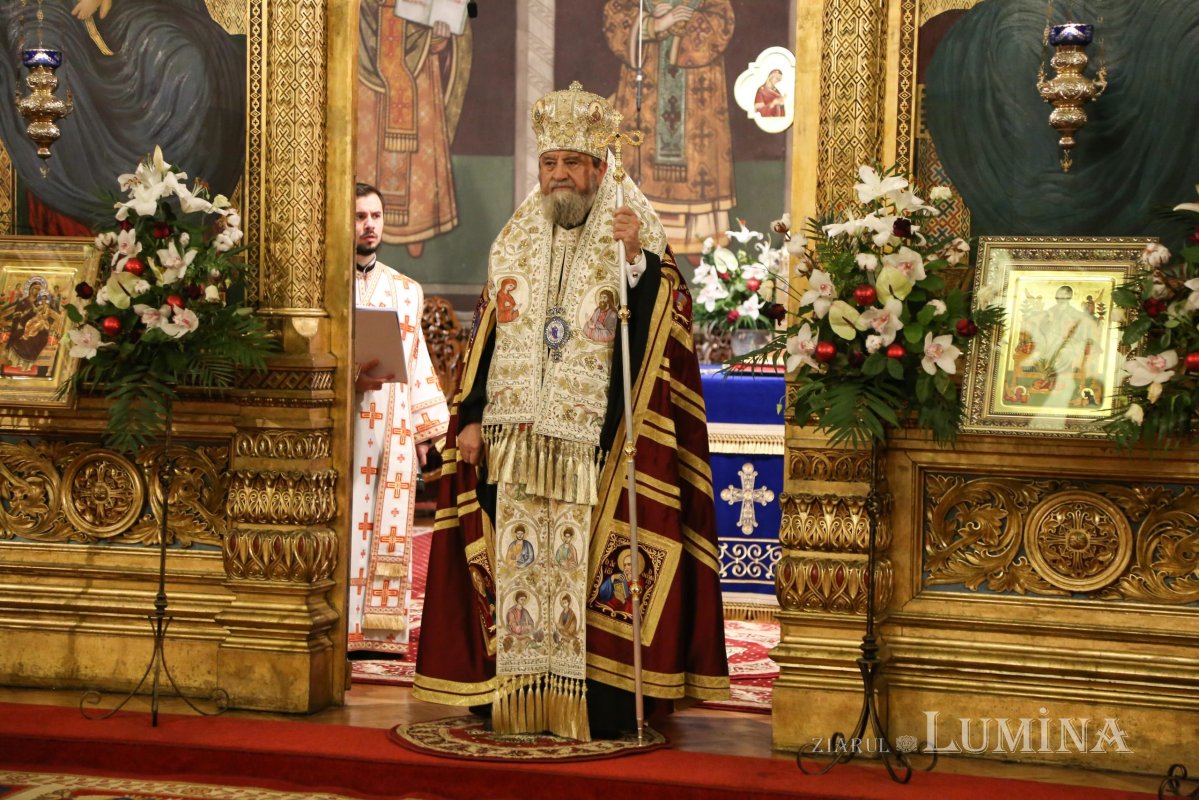 Slujba trecerii dintre ani la Catedrala Mitropolitană din Sibiu 199231